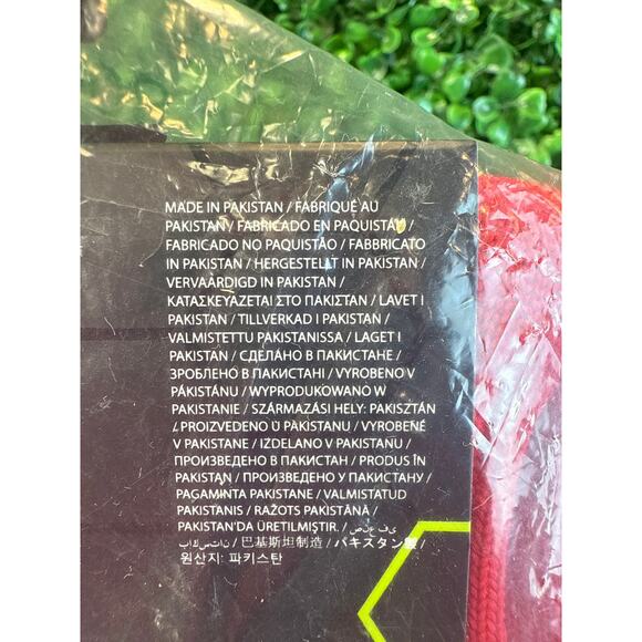 New Bundle  3 Red  Umbro Soccer Socks  Umbro Football Youth Club Socks - Picture 6 of 6